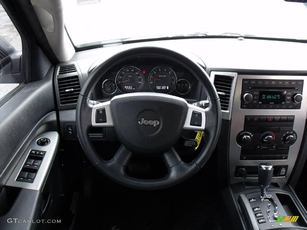 2008 Grand Cherokee Laredo - Bright Silver Metallic / Dark Slate Gray photo #23