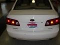 Clear White - Optima LX V6 Photo No. 4