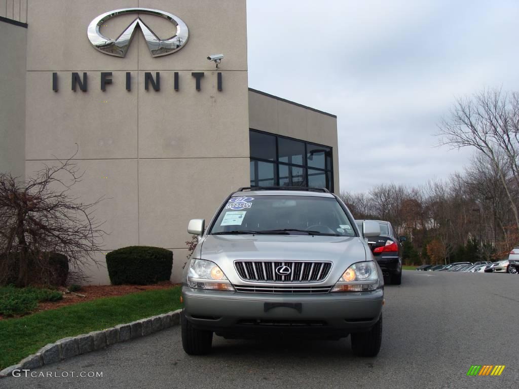 2001 RX 300 AWD - Millennium Silver Metallic / Black photo #2