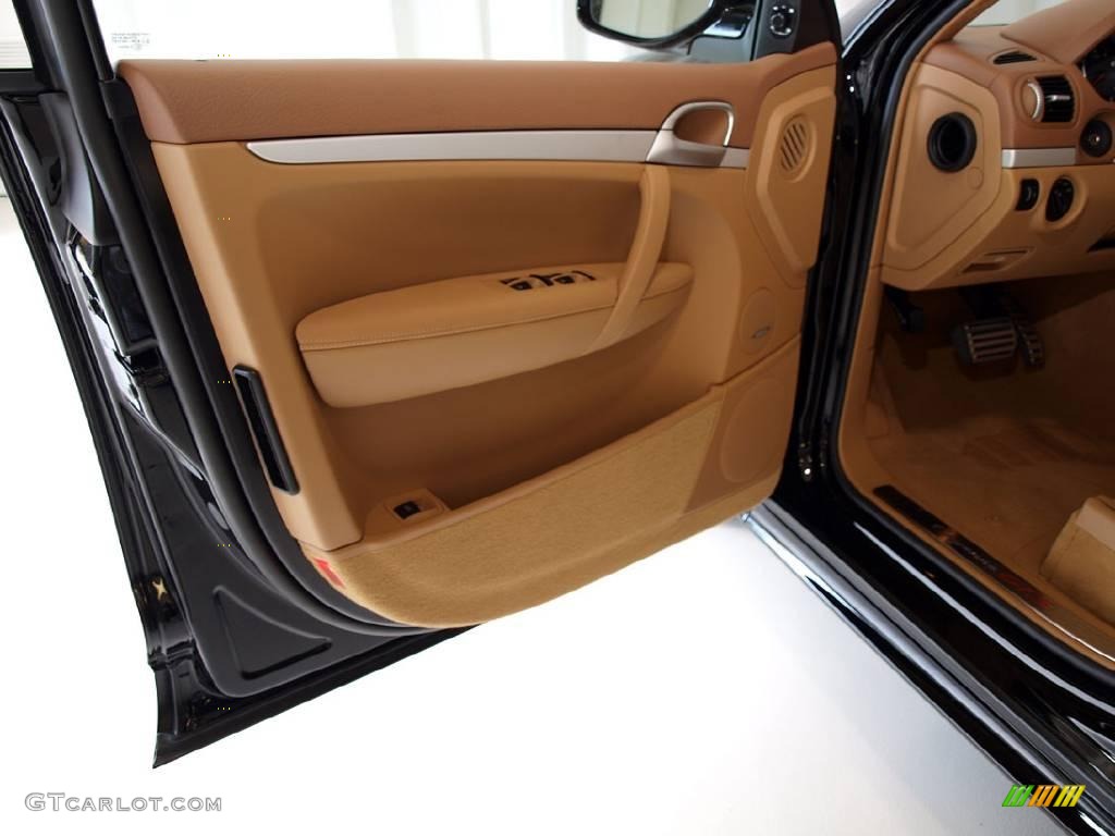 2010 Cayenne GTS - Black / Havanna/Sand Beige photo #10