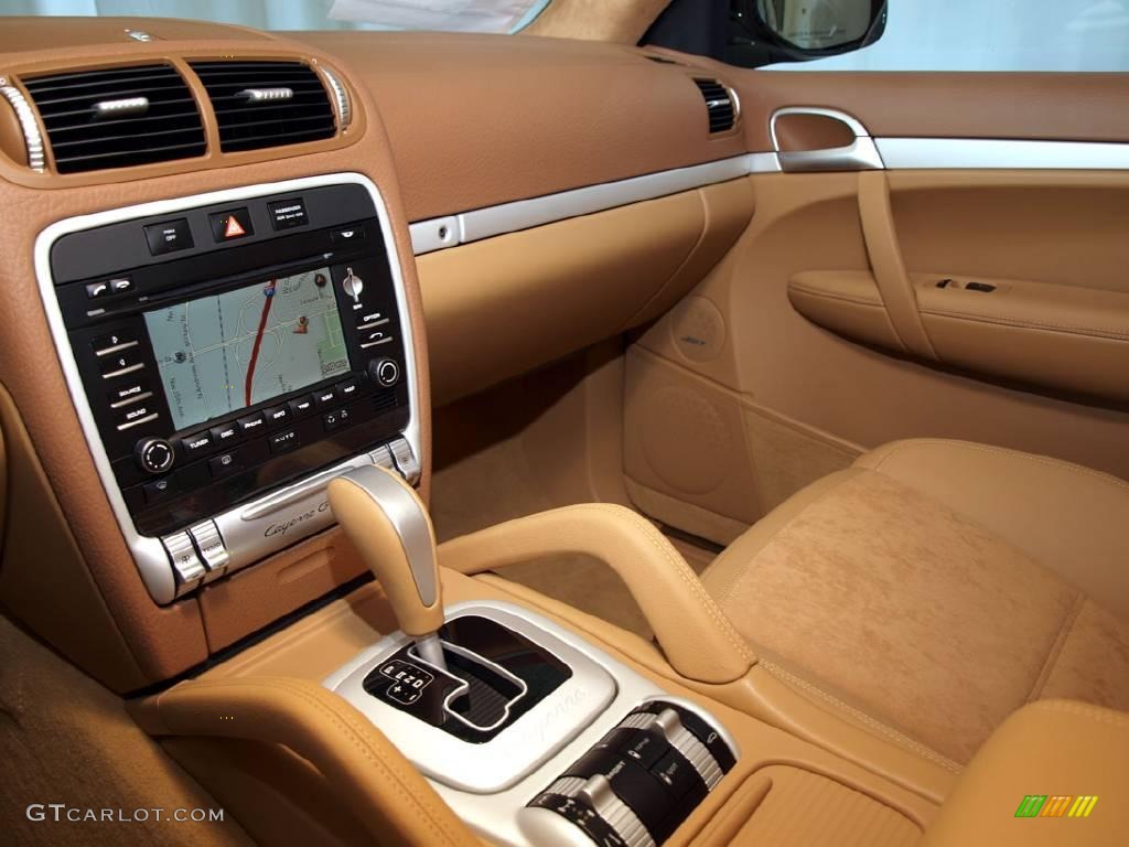 2010 Cayenne GTS - Black / Havanna/Sand Beige photo #15