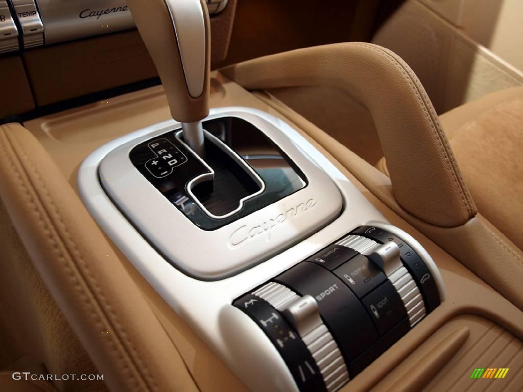 2010 Cayenne GTS - Black / Havanna/Sand Beige photo #16