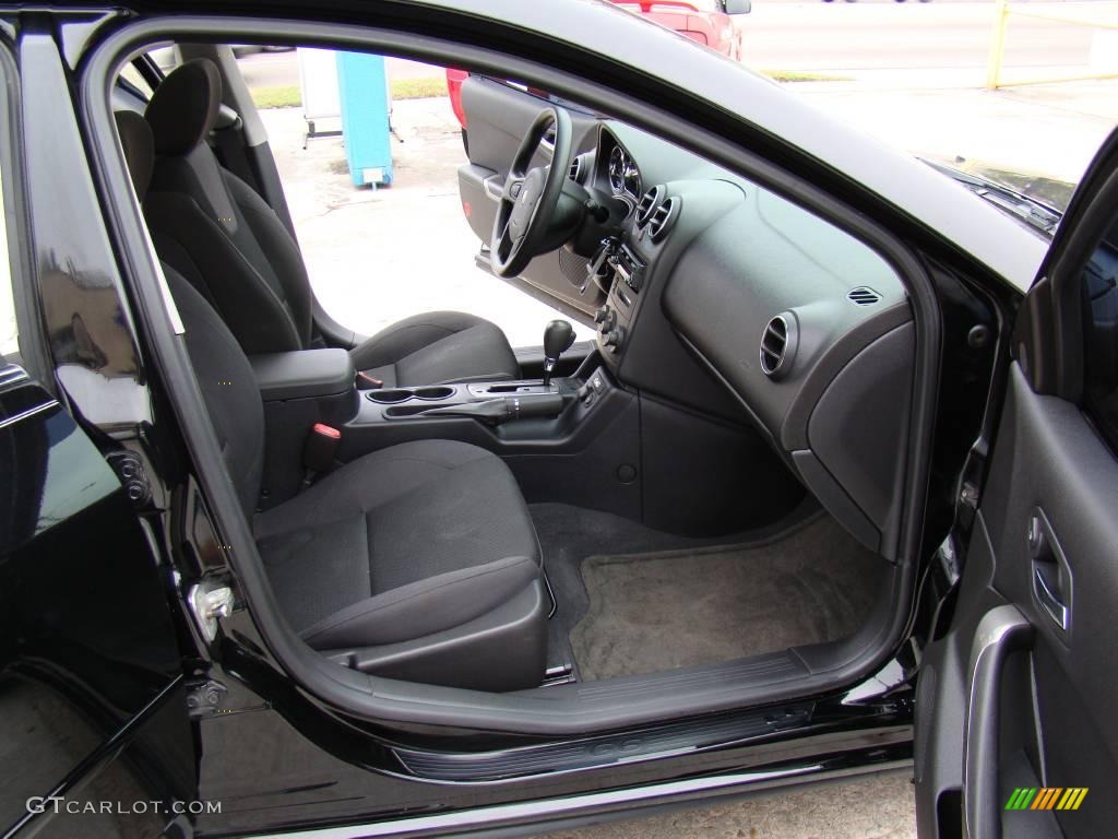 2005 G6 GT Sedan - Black / Ebony photo #11