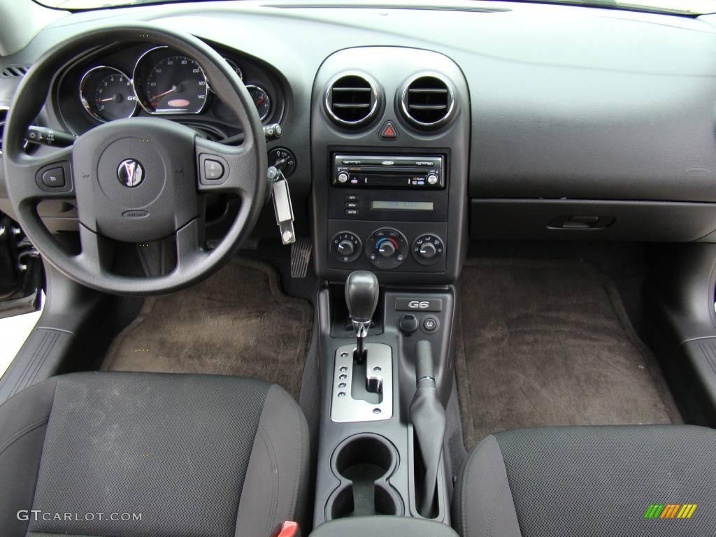 2005 G6 GT Sedan - Black / Ebony photo #13
