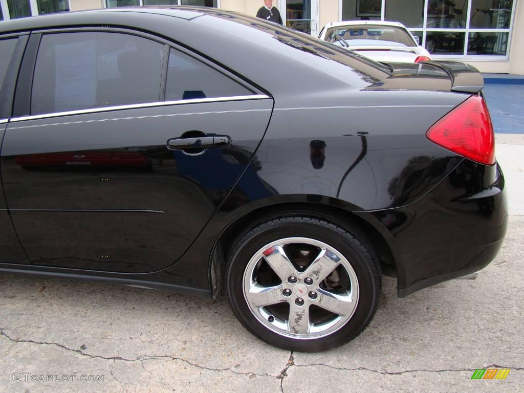 2005 G6 GT Sedan - Black / Ebony photo #27