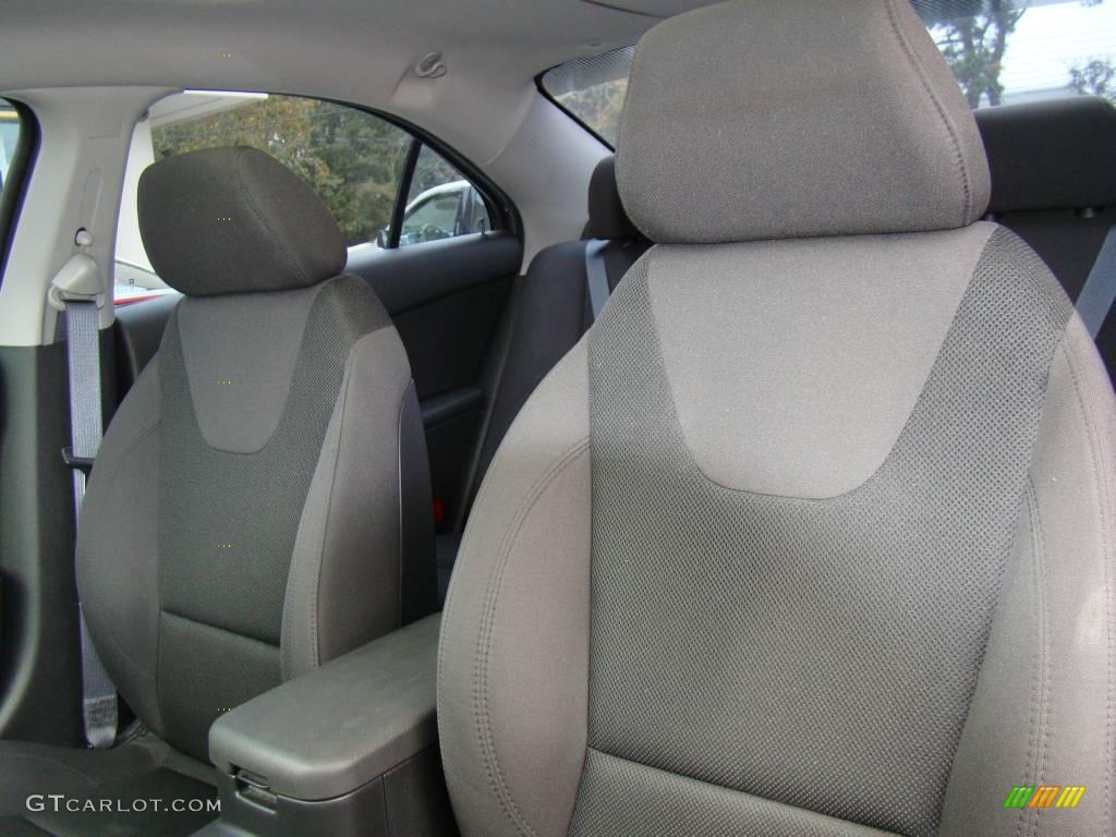 2005 G6 GT Sedan - Black / Ebony photo #28