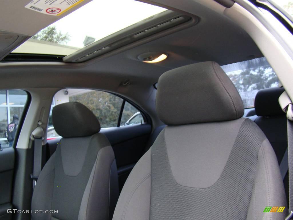 2005 G6 GT Sedan - Black / Ebony photo #30