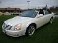 White Diamond - DTS Sedan Photo No. 1