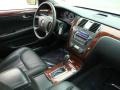 White Diamond - DTS Sedan Photo No. 20