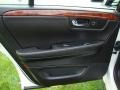 White Diamond - DTS Sedan Photo No. 24