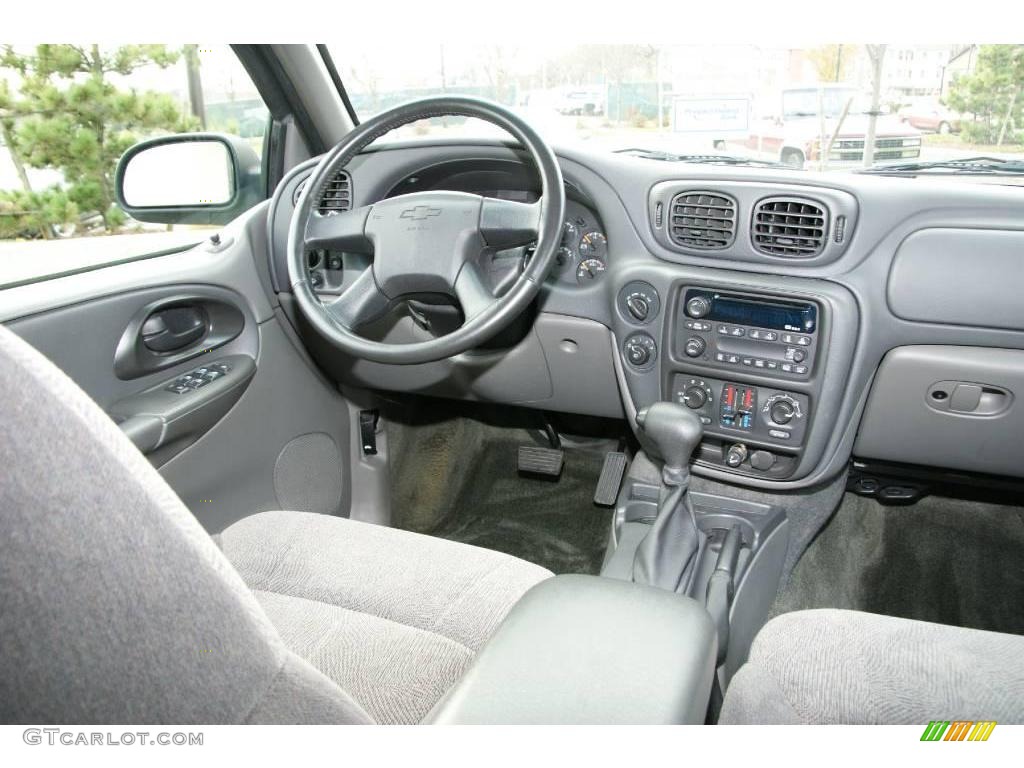 2003 TrailBlazer LT 4x4 - Light Pewter Metallic / Medium Pewter photo #15