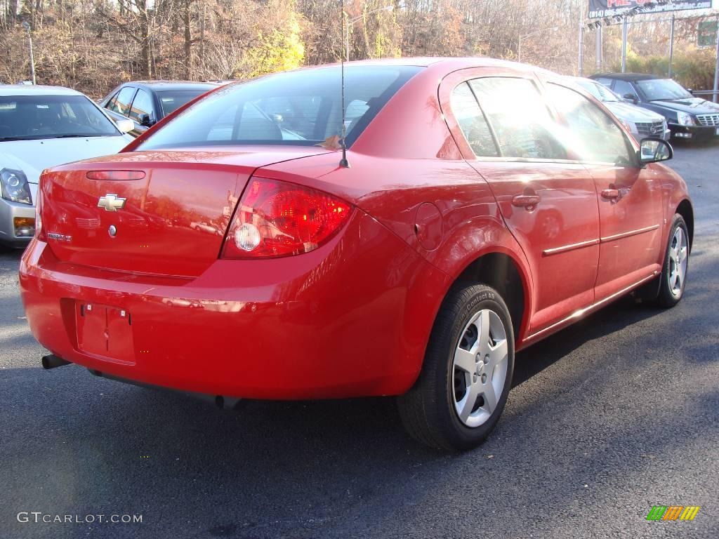 2008 Cobalt LT Sedan - Victory Red / Gray photo #5