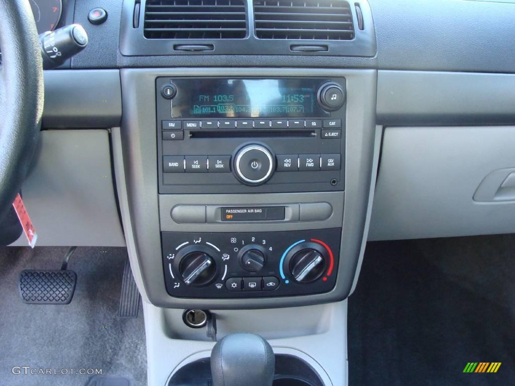 2008 Cobalt LT Sedan - Victory Red / Gray photo #21