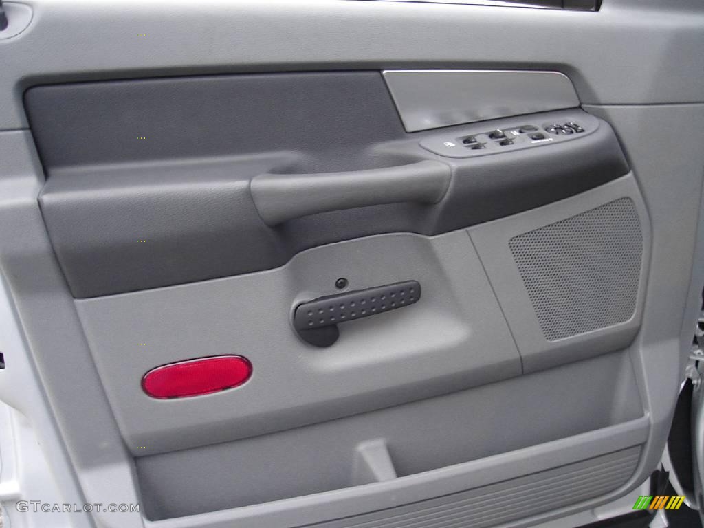 2007 Ram 1500 Big Horn Edition Quad Cab 4x4 - Bright Silver Metallic / Medium Slate Gray photo #25
