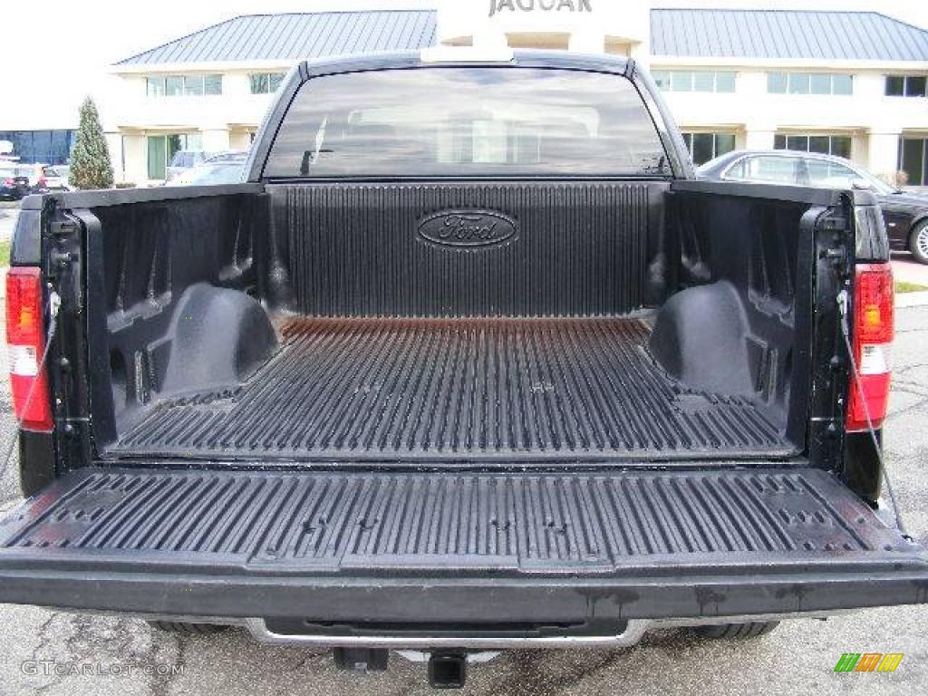 2006 F150 XLT SuperCab 4x4 - Black / Medium/Dark Flint photo #24
