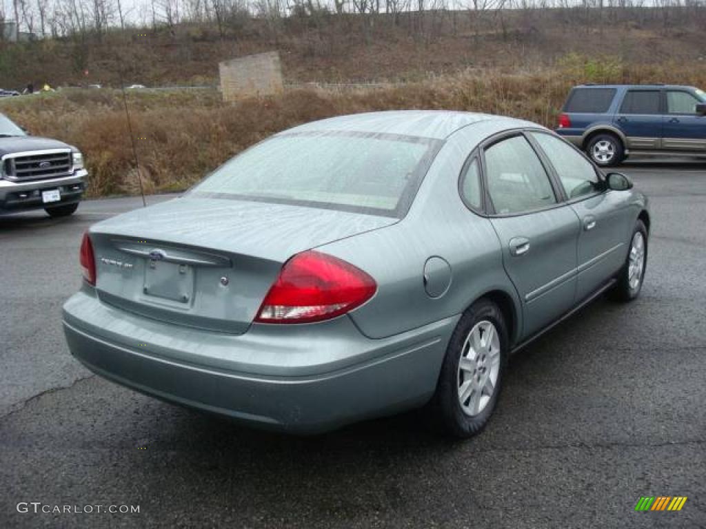 2006 Taurus SE - Light Tundra Metallic / Medium/Dark Pebble Beige photo #3