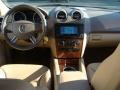 Black - ML 350 4Matic Photo No. 10