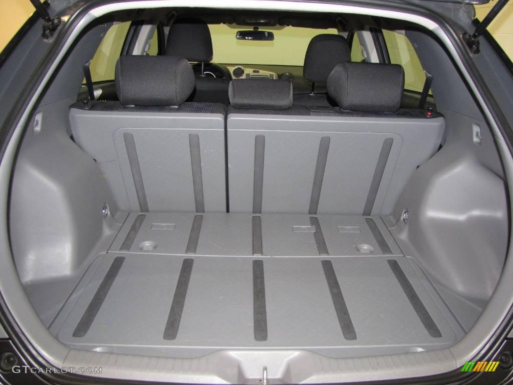 2009 Matrix 1.8 - Magnetic Gray Metallic / Dark Charcoal photo #9