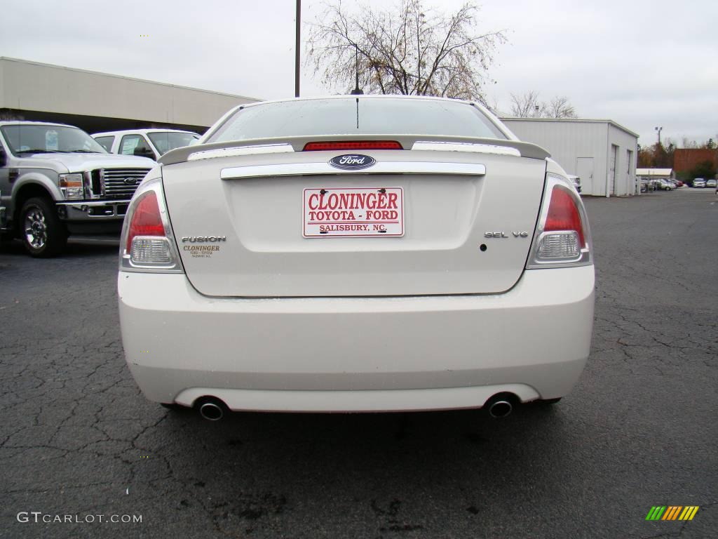 2008 Fusion SEL V6 - White Suede / Camel photo #4