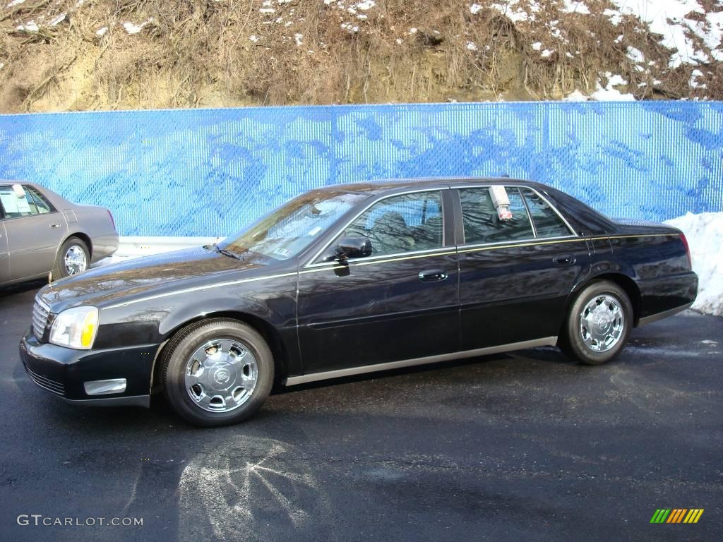 2004 DeVille Sedan - Black Raven / Dark Gray photo #1