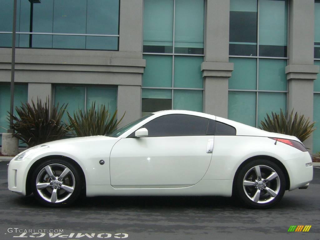2006 350Z Enthusiast Coupe - Pikes Peak White Pearl / Carbon Black photo #3