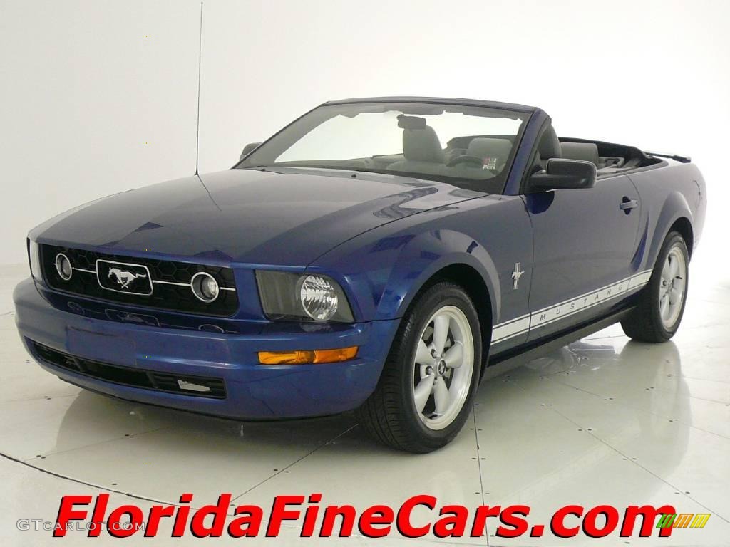 2007 Mustang V6 Premium Convertible - Vista Blue Metallic / Light Graphite photo #1