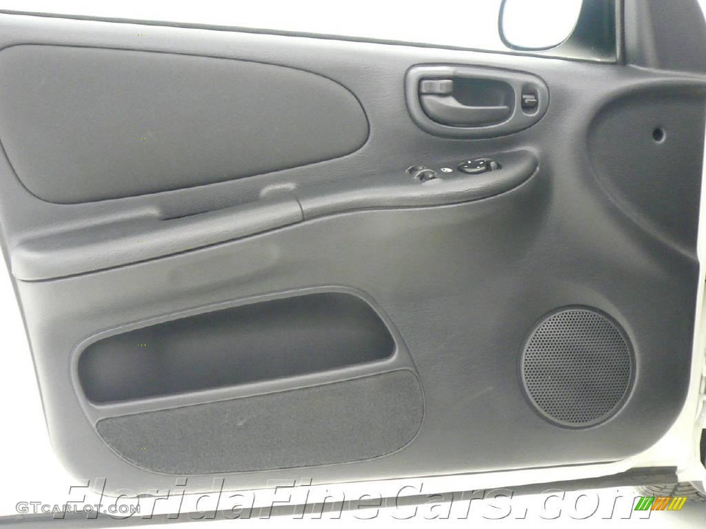 2005 Neon SXT - Stone White / Dark Slate Gray photo #11
