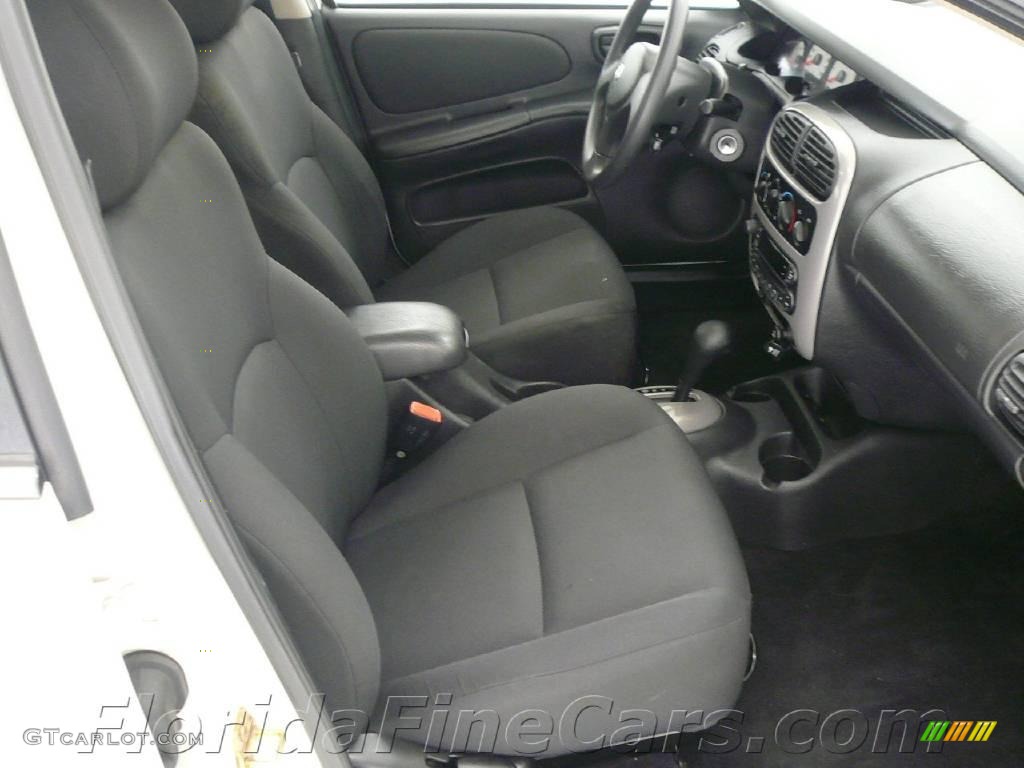 2005 Neon SXT - Stone White / Dark Slate Gray photo #13