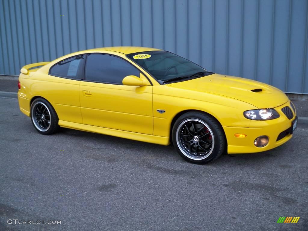 2005 GTO Coupe - Yellow Jacket / Black photo #1