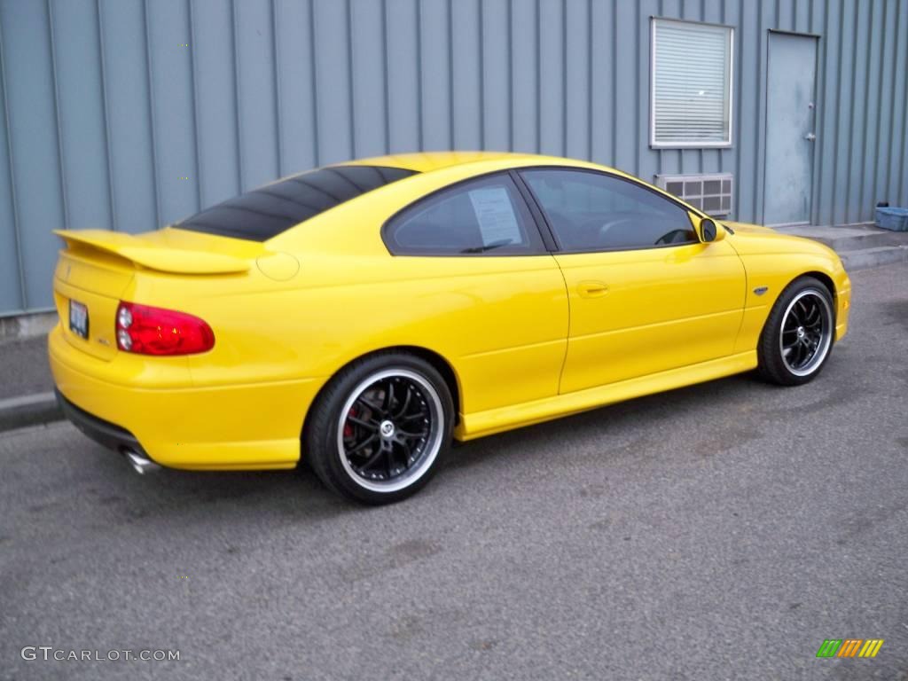 2005 GTO Coupe - Yellow Jacket / Black photo #3