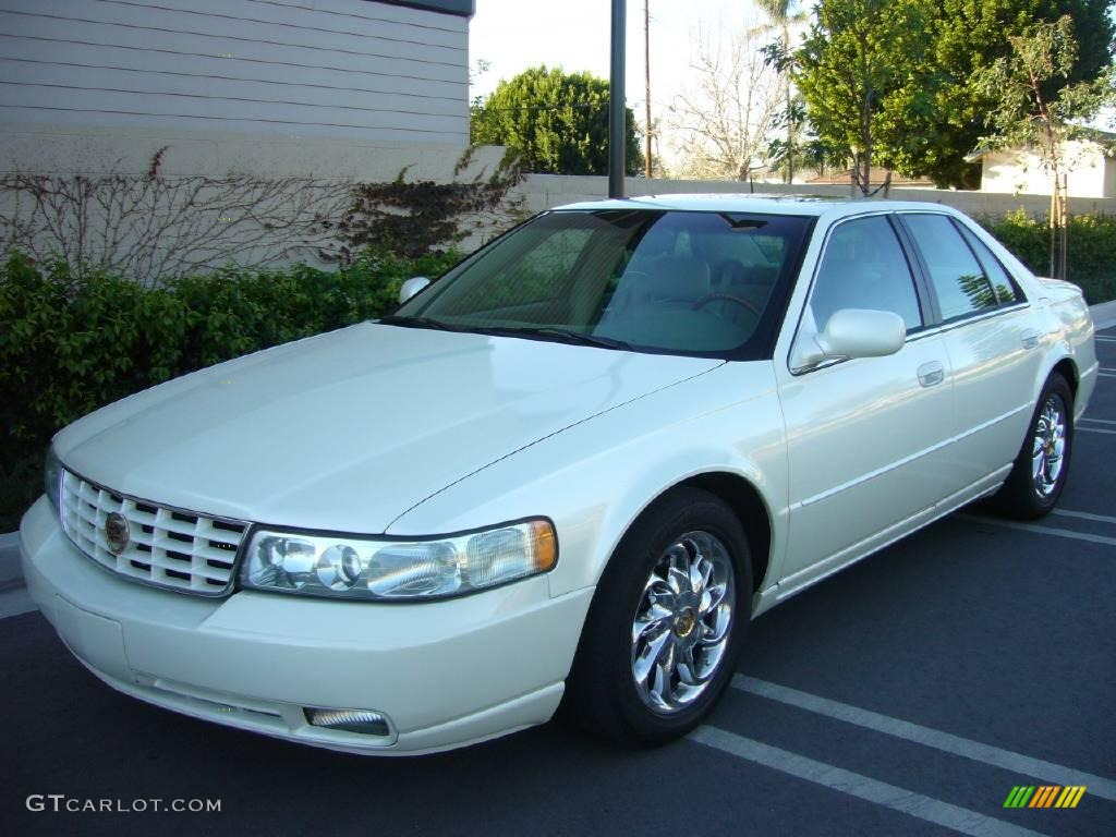 White Diamond Cadillac Seville