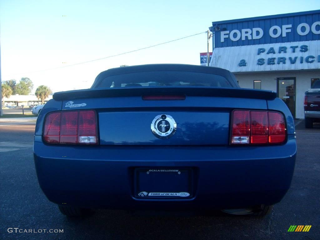 2008 Mustang V6 Deluxe Convertible - Black / Light Graphite photo #4