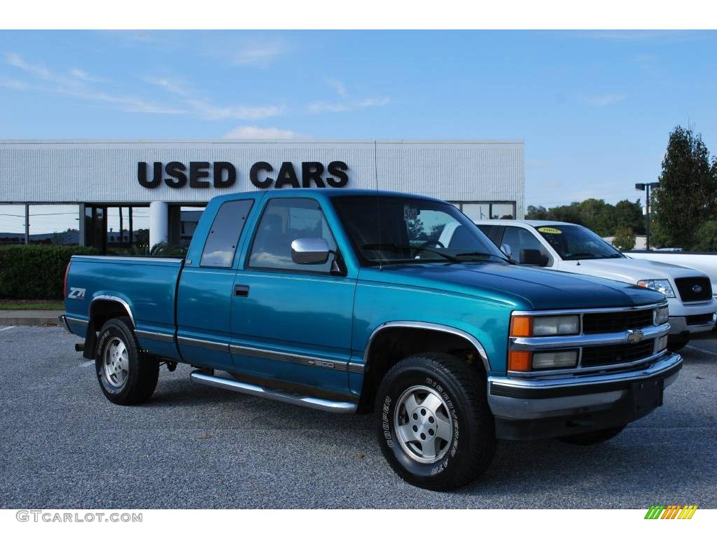 1994 C/K K1500 Z71 Extended Cab 4x4 - Light Quasar Blue Metallic / Beige photo #7