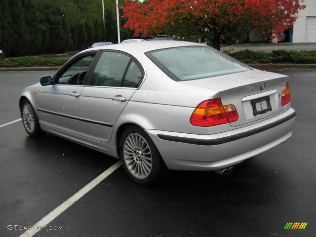 2002 3 Series 330i Sedan - Titanium Silver Metallic / Grey photo #2