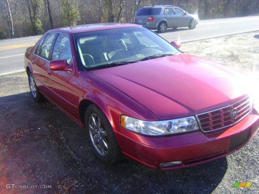 2001 Seville STS - Crimson Red / Shale photo #2