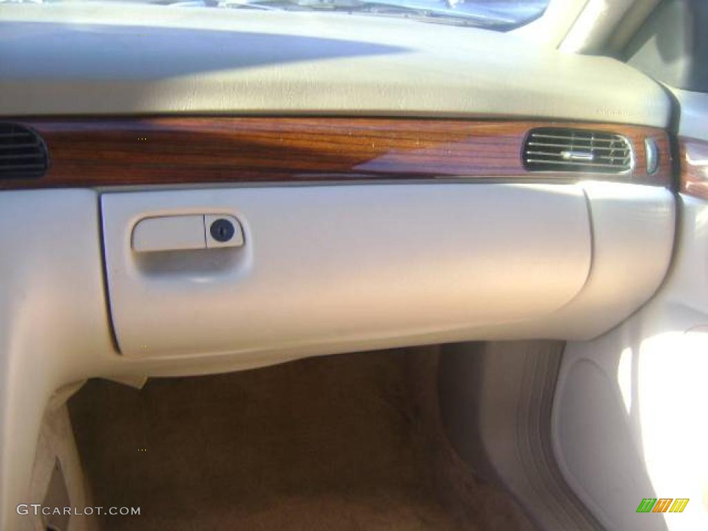 2001 Seville STS - Crimson Red / Shale photo #21