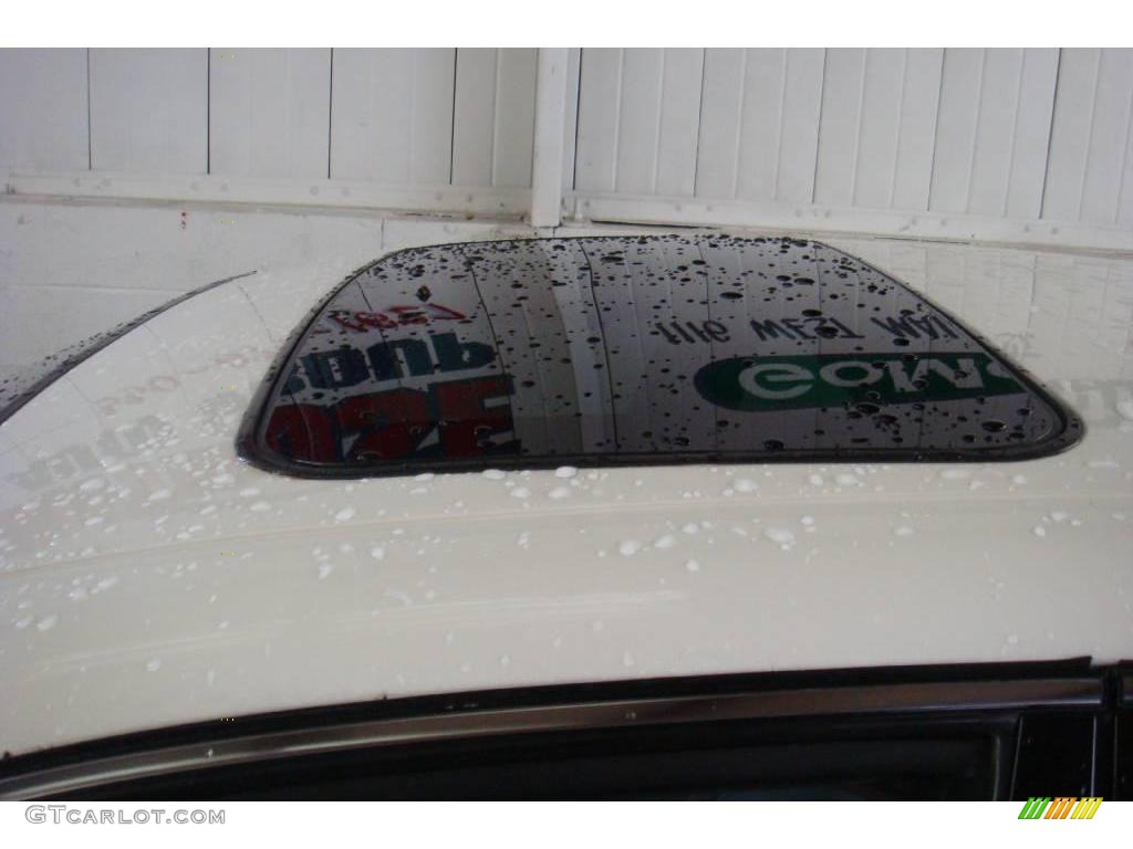 2001 Century Custom - White / Medium Gray photo #6