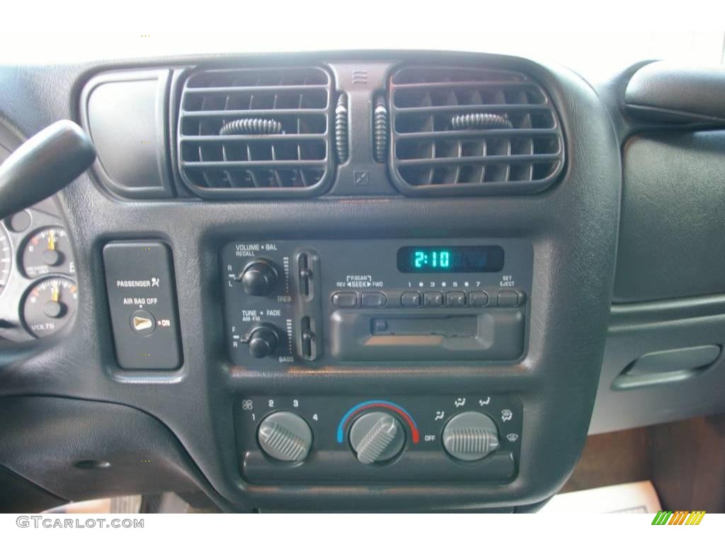 1998 S10 LS Regular Cab - Pewter Metallic / Graphite photo #5