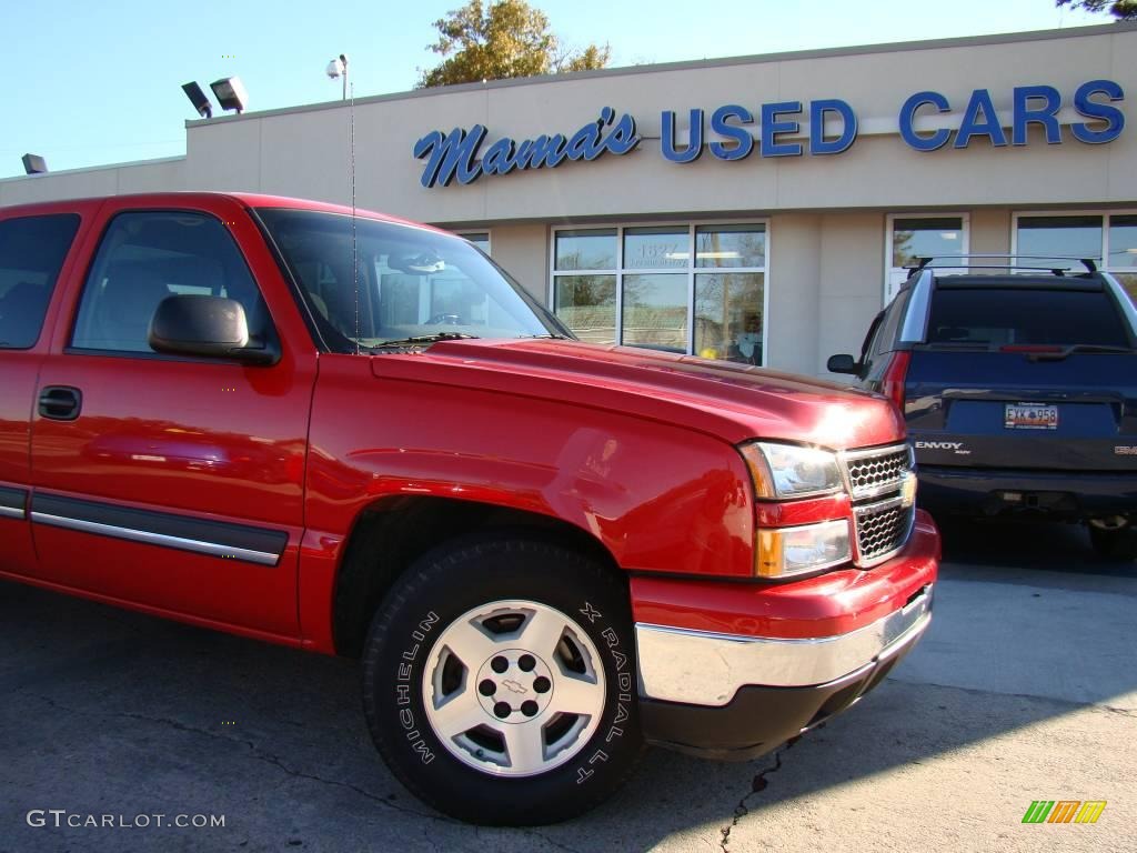 2006 Silverado 1500 LT Extended Cab - Victory Red / Tan photo #25
