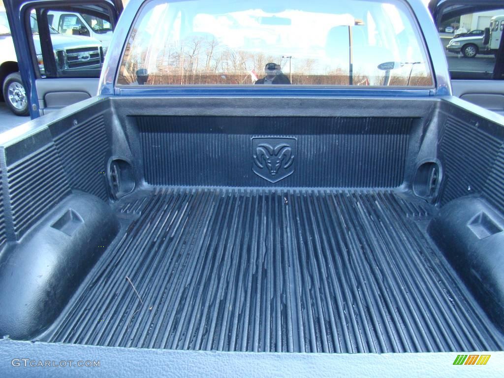 2004 Ram 1500 SLT Quad Cab - Patriot Blue Pearl / Dark Slate Gray photo #10