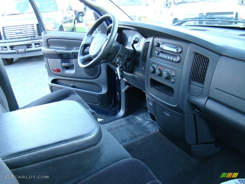 2004 Ram 1500 SLT Quad Cab - Patriot Blue Pearl / Dark Slate Gray photo #13