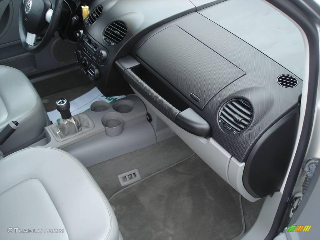 1999 New Beetle GLS Coupe - Silver Metallic / Gray photo #23