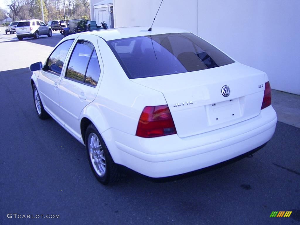 2001 Jetta Wolfsburg Edition Sedan - Cool White / Black photo #2