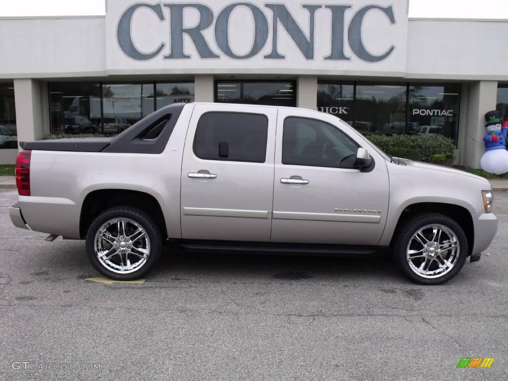 Silver Birch Metallic Chevrolet Avalanche