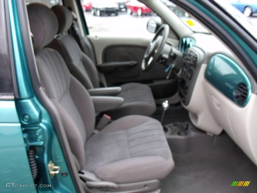 2004 PT Cruiser Touring Turbo - Seamist Green Metallic / Taupe/Pearl Beige photo #18