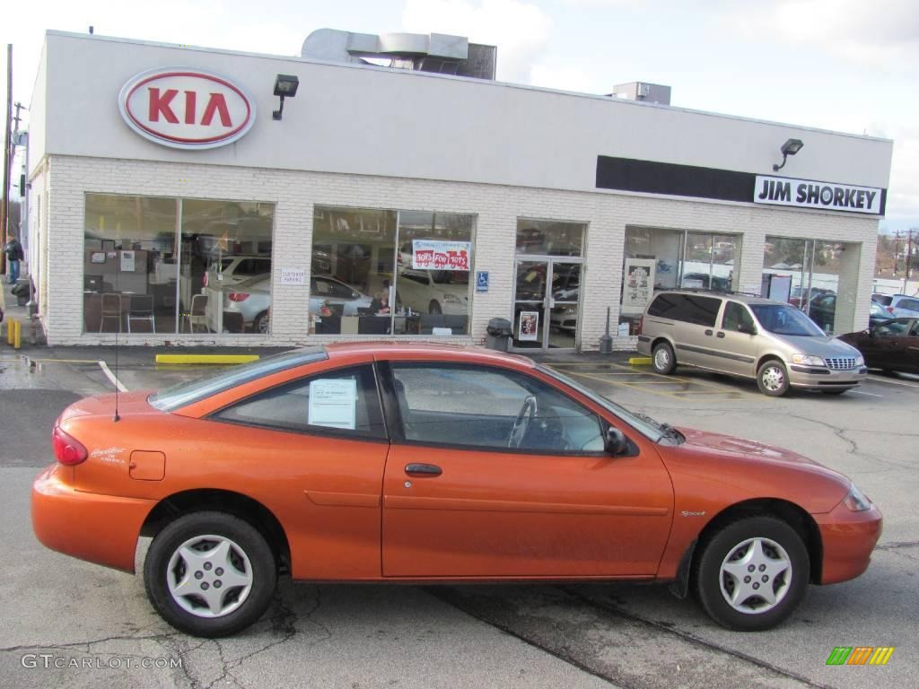 2005 Cavalier Coupe - Sunburst Orange Metallic / Graphite Gray photo #2