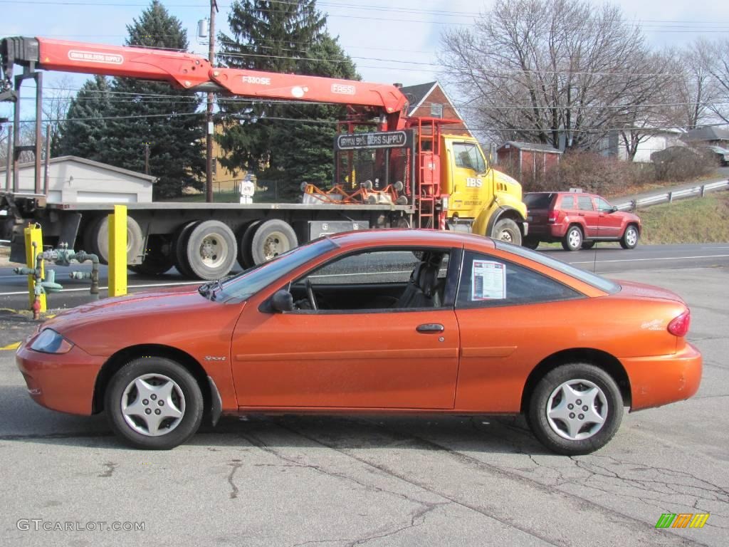 2005 Cavalier Coupe - Sunburst Orange Metallic / Graphite Gray photo #5