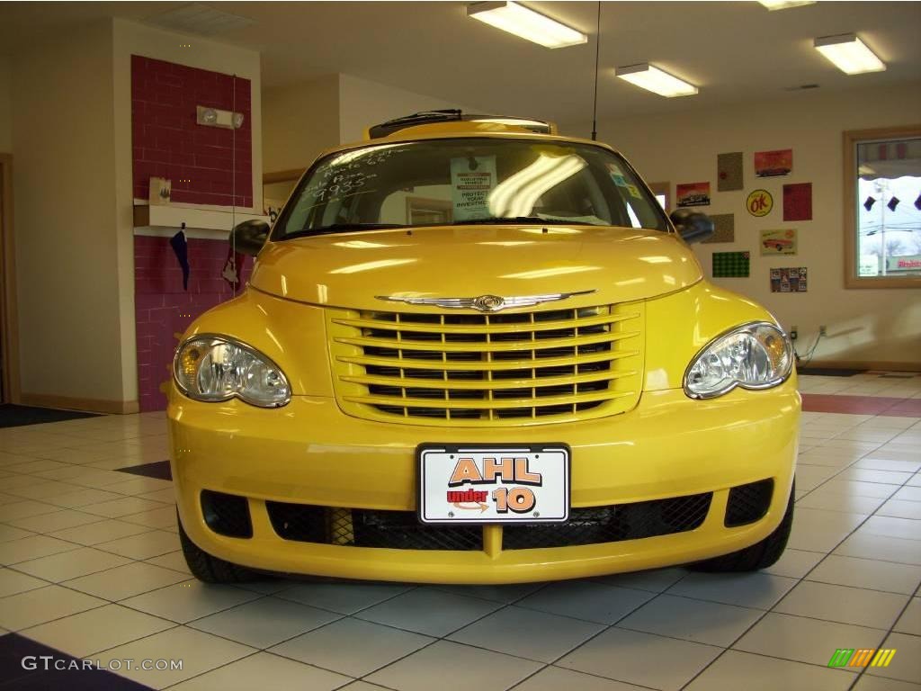 Solar Yellow Chrysler PT Cruiser
