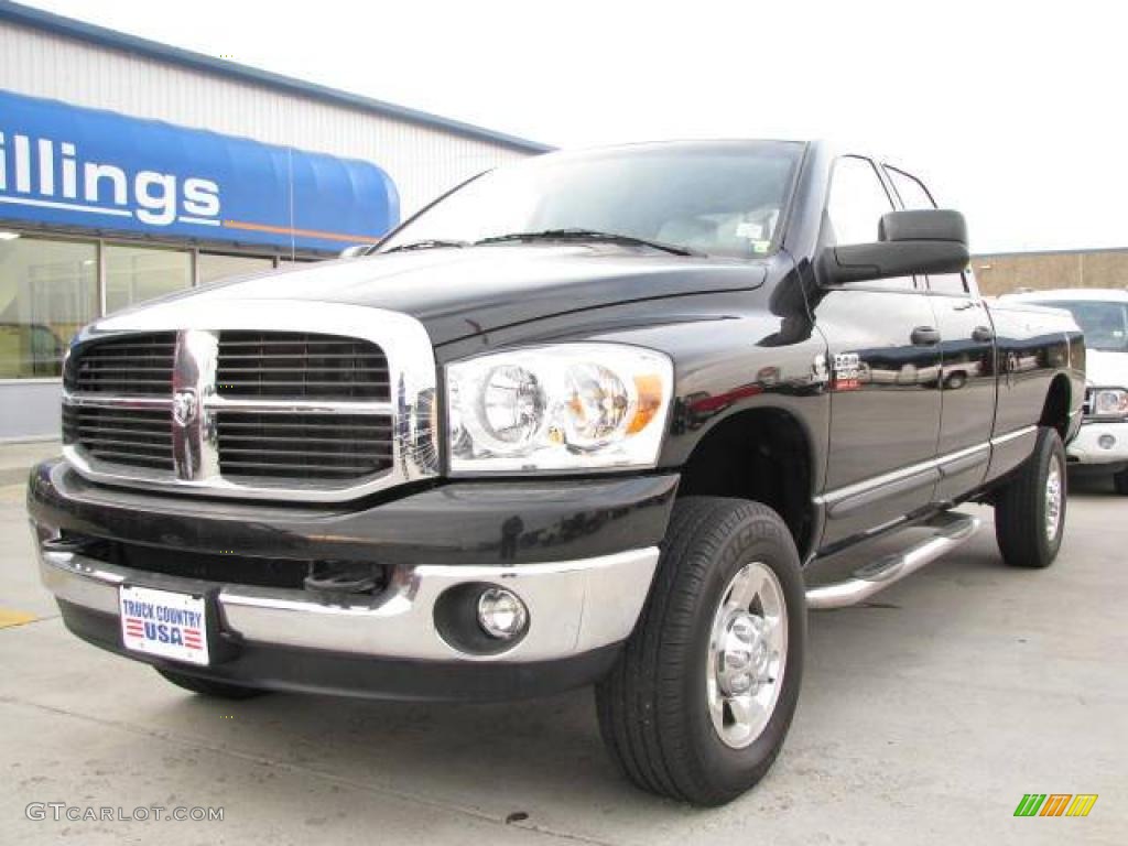 2007 Ram 2500 Big Horn Edition Quad Cab 4x4 - Brilliant Black / Medium Slate Gray photo #2