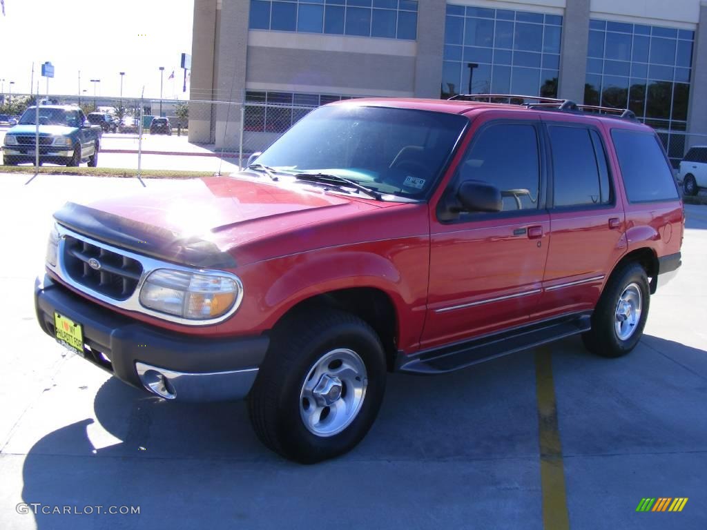 1999 Explorer XLT 4x4 - Bright Red Clearcoat / Dark Graphite photo #7